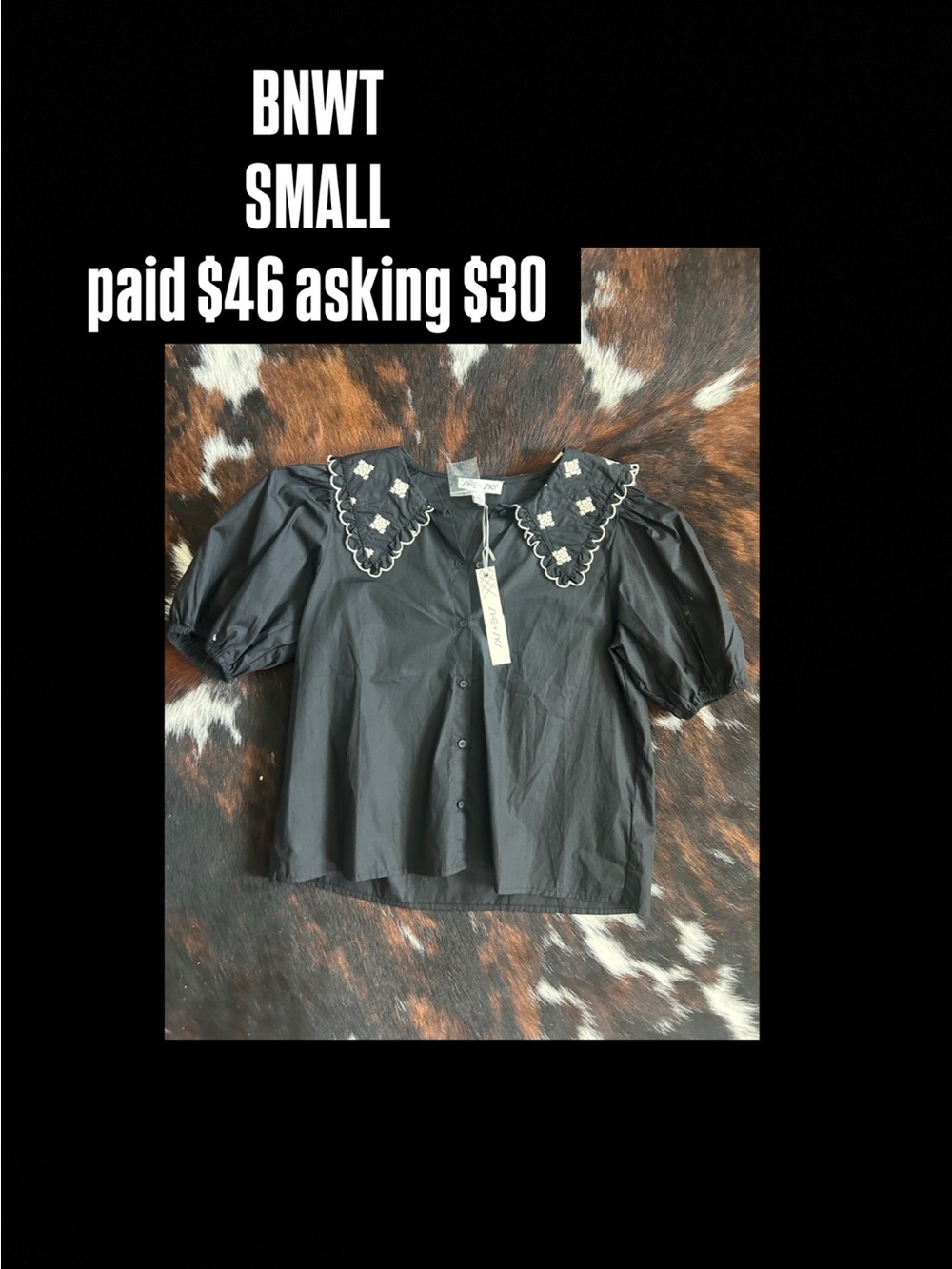 She + Sky Black Button-Front Puff Sleeve Top with Embroidered Collar